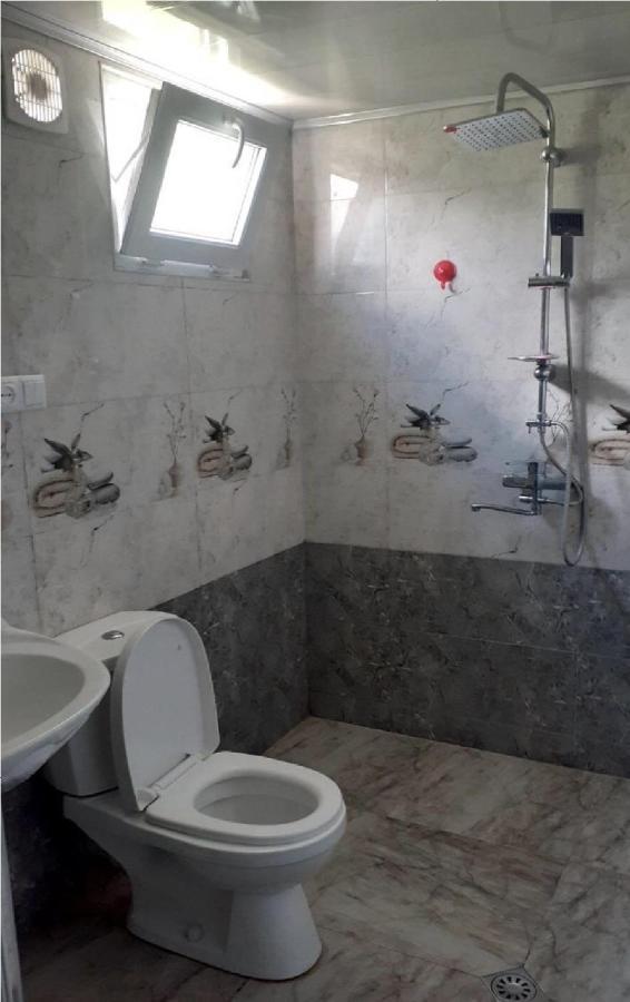 Mate Private Bathrooms Ushguli Ngoại thất bức ảnh